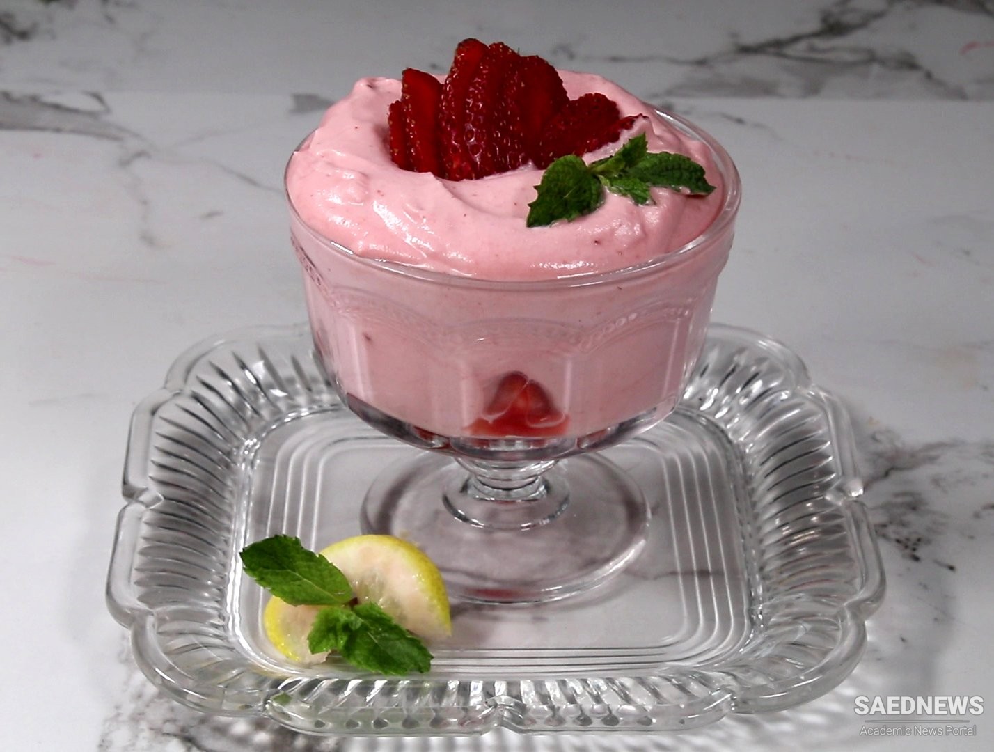 Strawberry Fool (Strawberries and Cream)