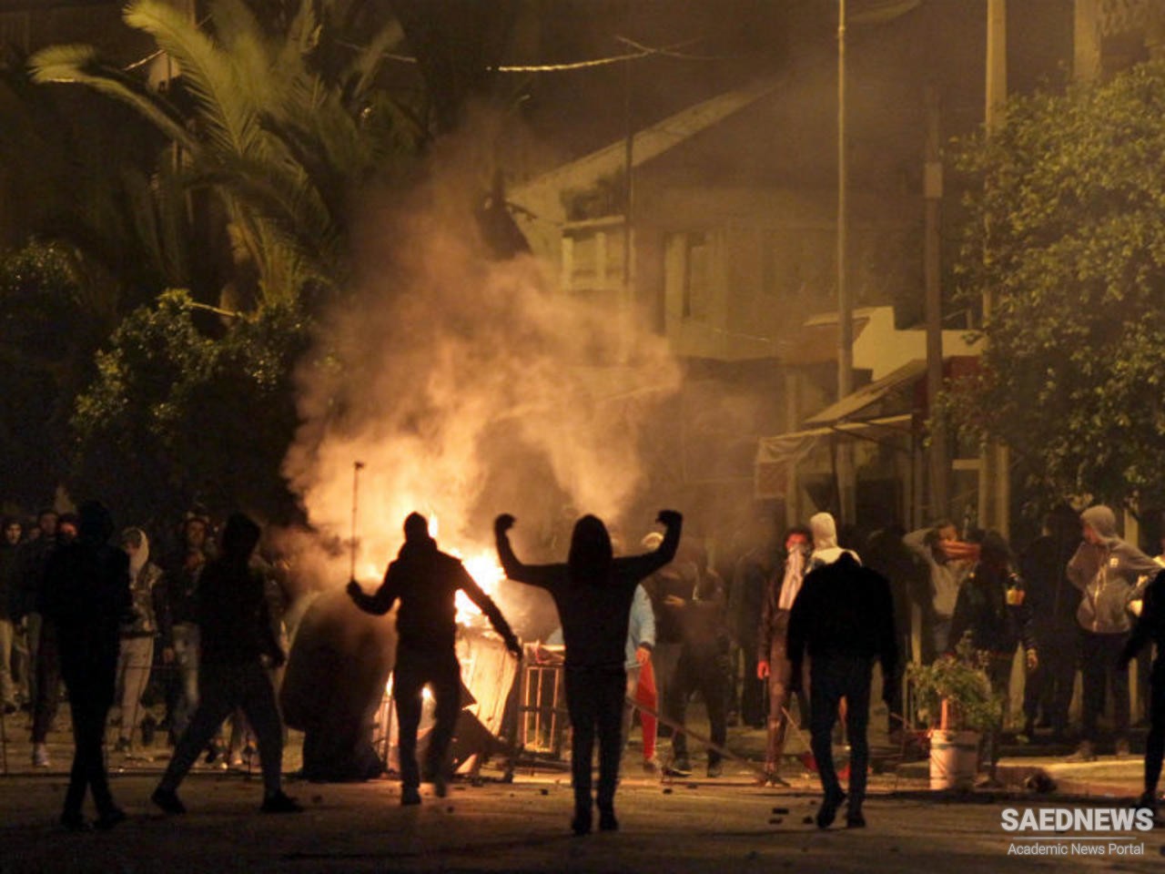 ट्यूनीशिया में अशांति और सरकार विरोधी प्रदर्शनों का दृश्य