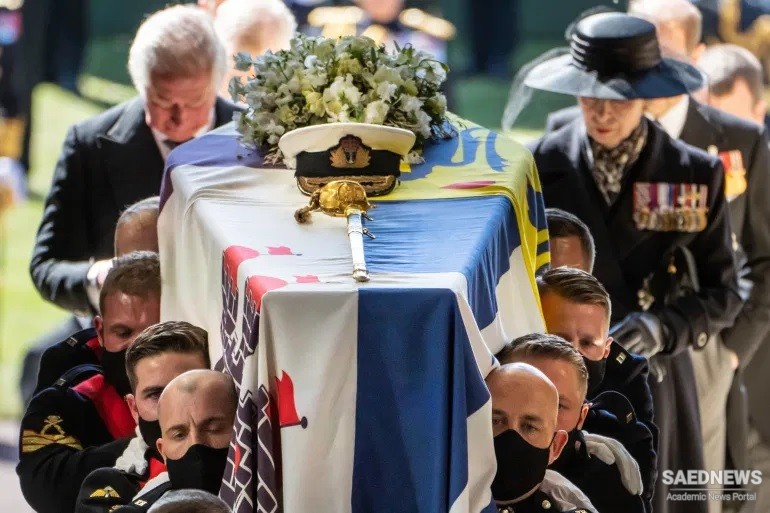 ब्रिटेन शाही अंतिम संस्कार: प्रिंस फिलिप को विंडसर में दफनाया गया