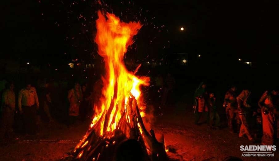 Vastu Tips: कैसे जलाएं होलिकादहन के समय होली की अग्नि? मिलेगा बिजनेस में मुनाफा