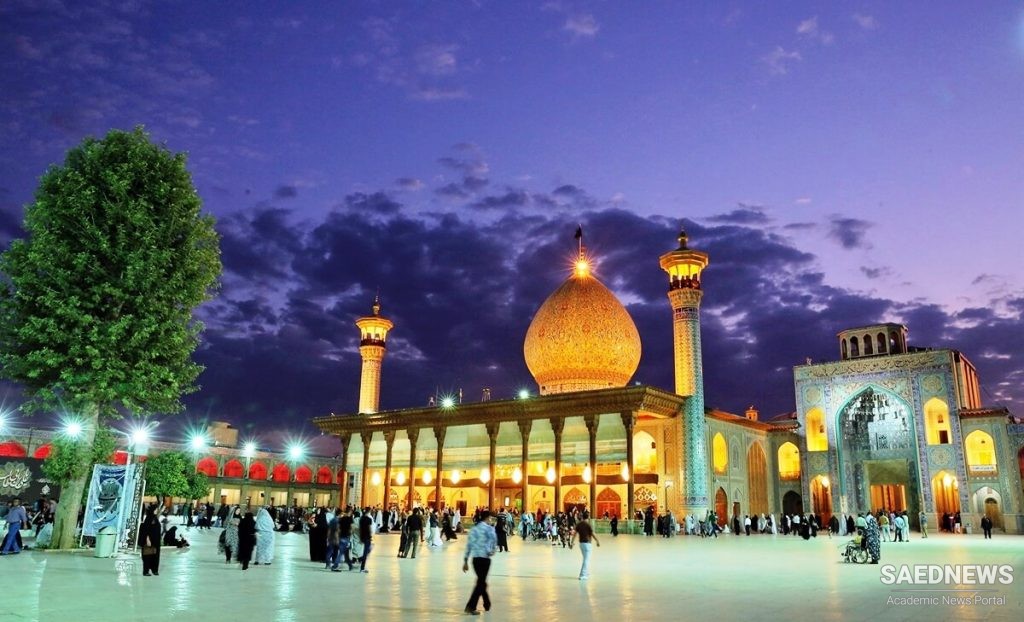 शाह चेराग़ की बहुरूपदर्शक सुंदरता ईरान की ग्लास मस्जिद