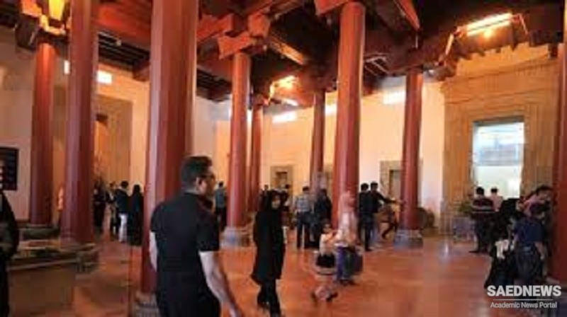 ईरान के शिराज में मोज़े तख़्त जमशीद संग्रहालय