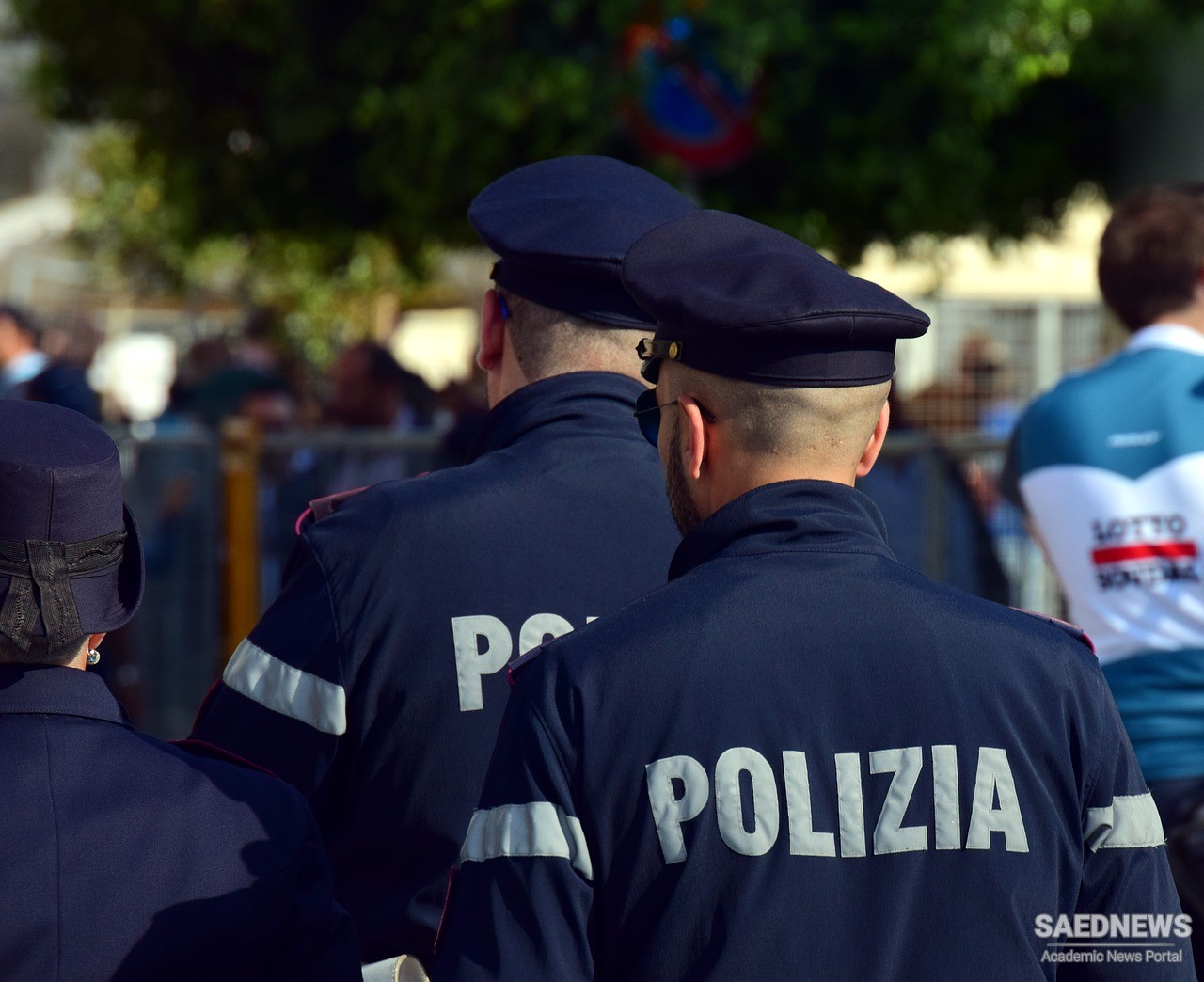 इटली पुलिस ने जासूसी मामले में रूसी अधिकारी, इतालवी नौसेना के कप्तान को गिरफ्तार किया