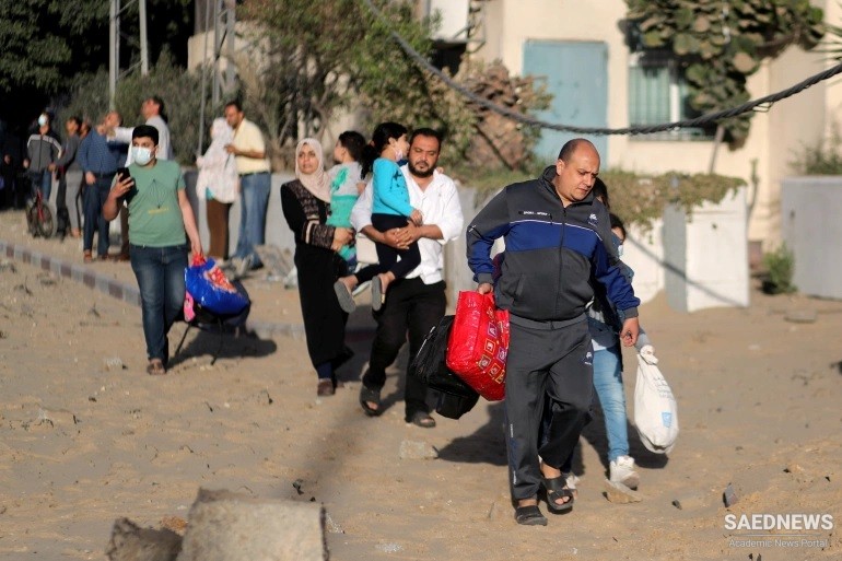 Palestinians evacuate after Israel air strike