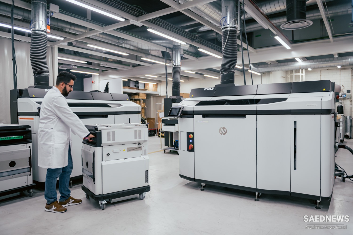 ईरानी प्रौद्योगिकीविदों ने हाई-टेक 3 डी प्रिंटिंग मशीन का आविष्कार किया