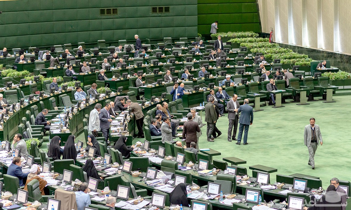 صباغیان: آقای قالیباف، مجلس پادگان نظامی نیست