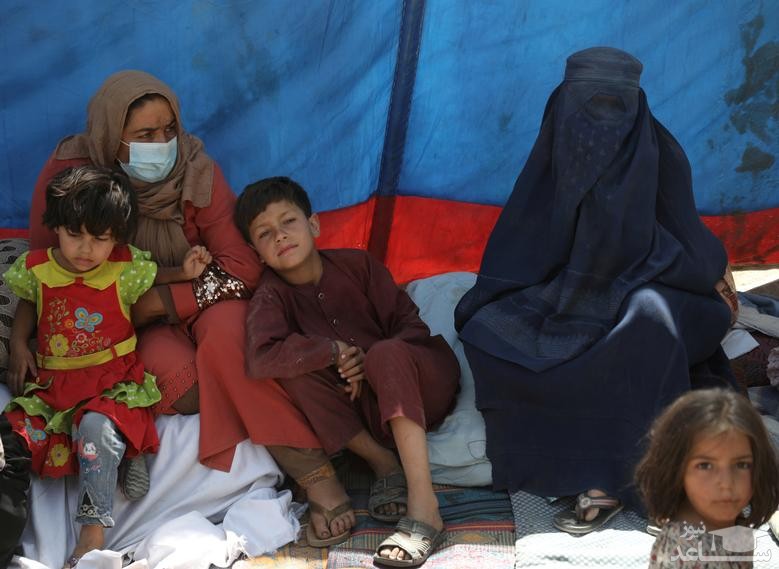 پناهجویان جنگ زده افغانستانی در پارکی در شهر کابل/ رویترز