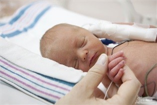 تشخیص اختلالات و مشکلات شنوایی نوزادان