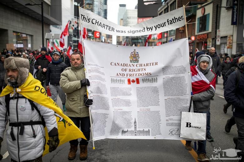 مقابله پلیس کانادا به معترضان به واکسن اجباری/ رویترز
