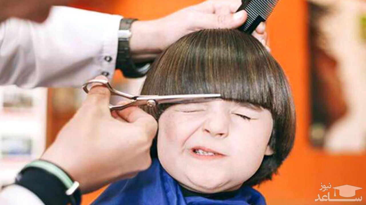 (فیلم) ترفند جالب چند آرایشگر برای جلوگیری از گریه یک کودک 