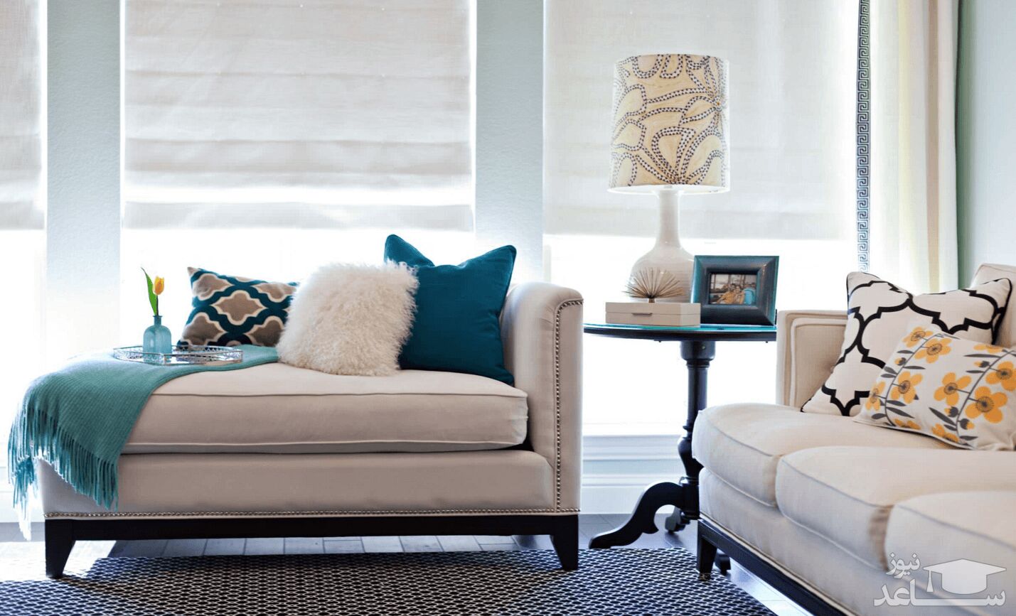 کوسن آبی روشن