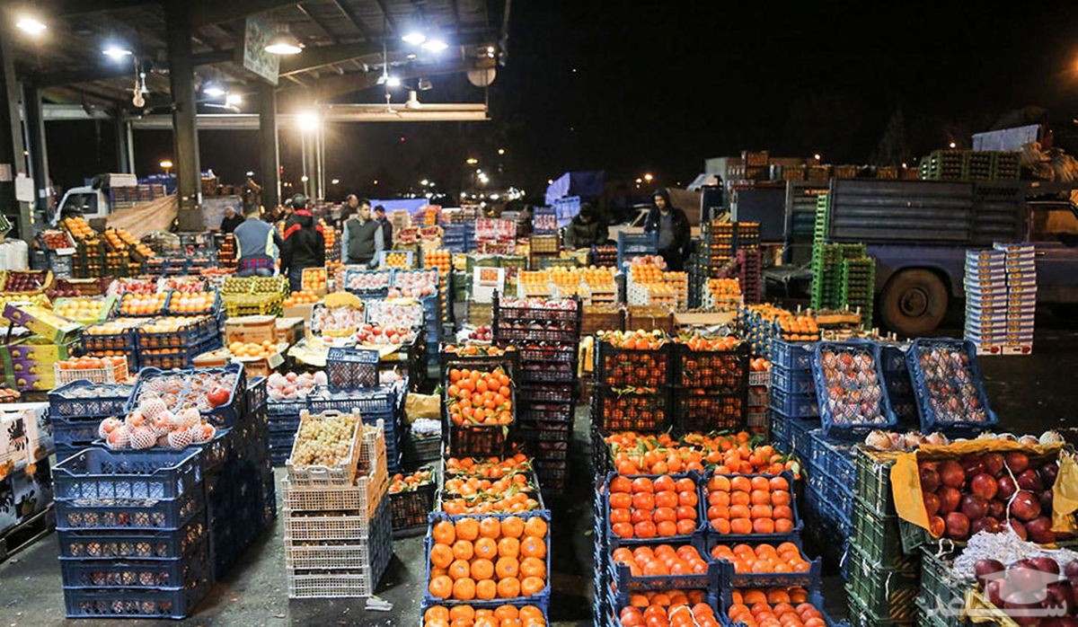 توزیع میوه شب یلدا در میادین میوه و تره بار ۴۰ درصد ارزان تر