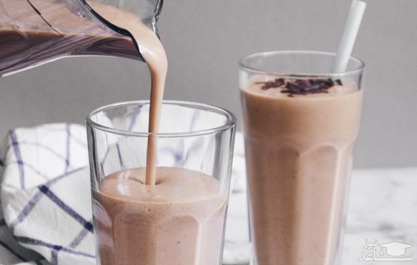 طرز تهیه اسموتی موز و قهوه با 2 روش مختلف
