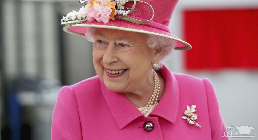 ۵ کار ساده‌ای که ملکه انگلستان هرگز انجام نداده است