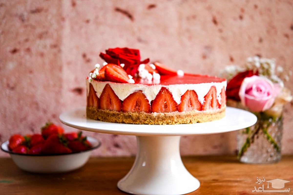 روش تهیه چیز کیک سنتی توت فرنگی لذیذ