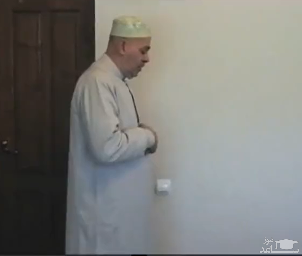(فیلم) آموزش نماز خواندن به زبان آذری توسط پیامبران دروغین