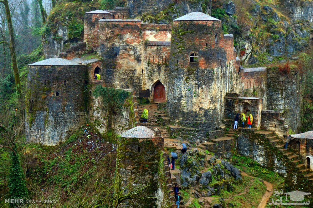 معرفی چند قلعه معروف در ایران
