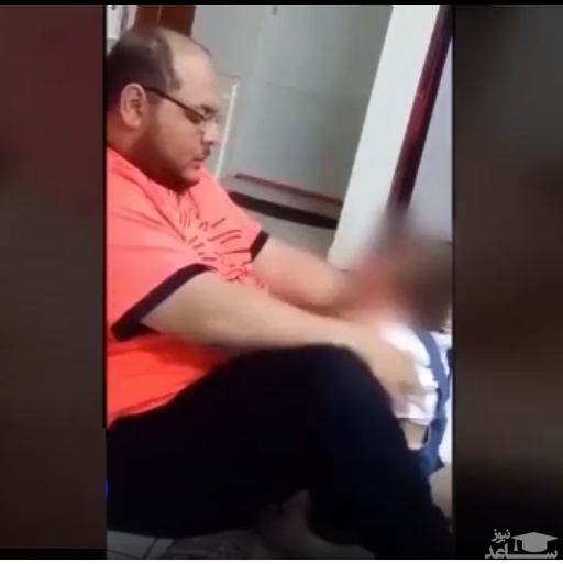 (فیلم) رفتار وحشیانه این پدر عربستانی با دختر خردسالش!