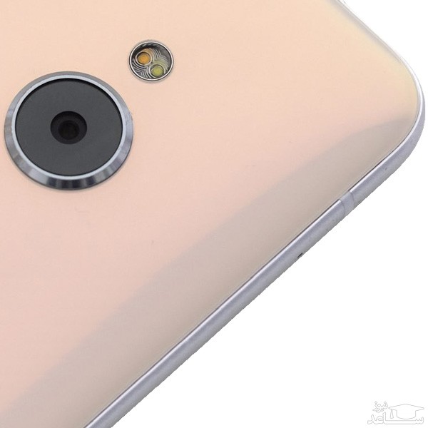 اچ تی سی یو پلی