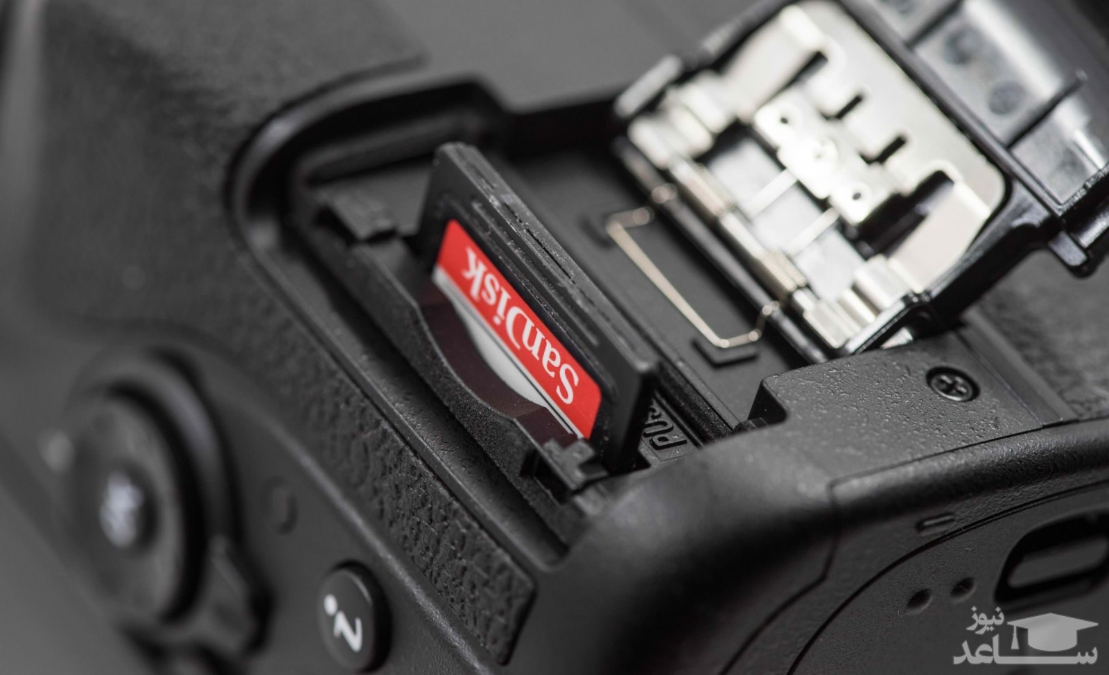 دوربین دیجیتال نیکون مدل D7500