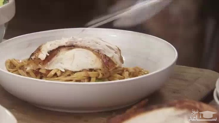 فیلم طرز تهیه مرغ تنوری بسیار خوشمزه