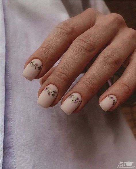 لاک ناخن گلدار