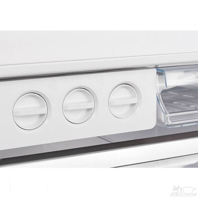 درجه داخل یخچال و فریزر هایسنس مدل RD-60WC4SZA