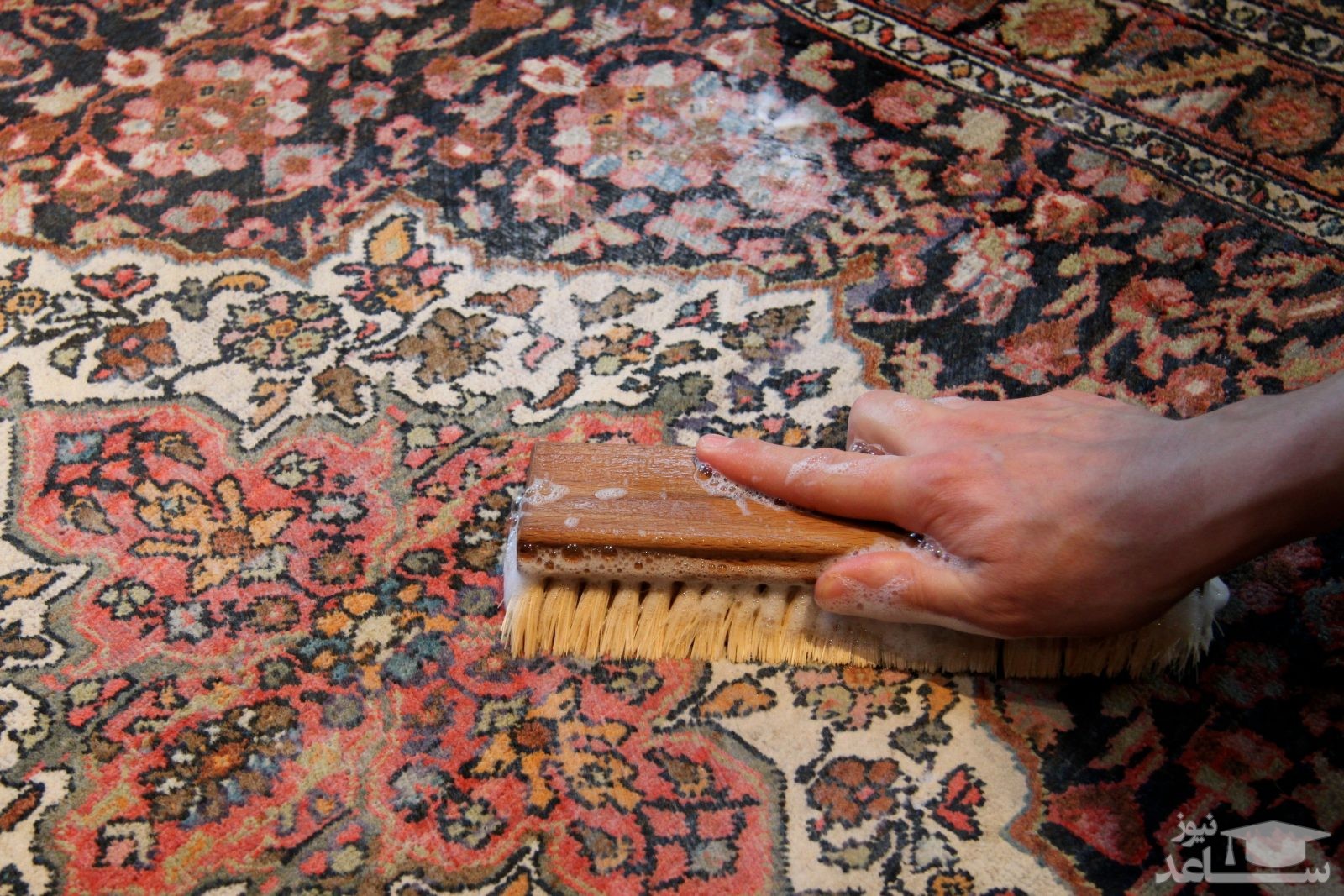 عکس جالب قفل کردن فرش شسته