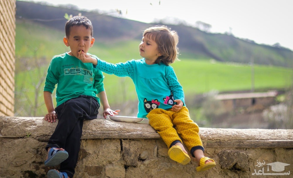 نگاه مادرانه، زندگی در سایه و ...