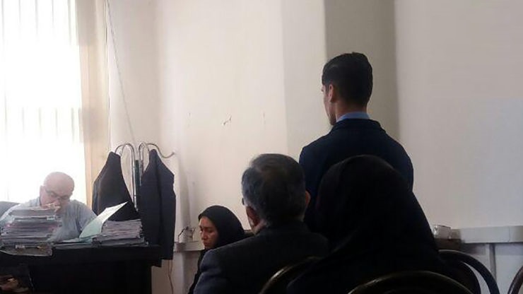 عشق ممنوعه پسر 17 ساله تهرانی به نامادری اش / پدرم سر راهم بود !