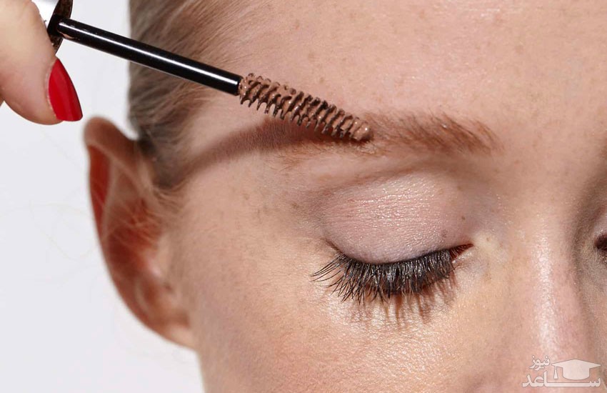 خرید ریمل ابرو چه فایده‌ای دارد؟