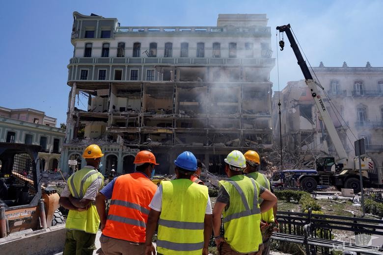 انفجار مرگبار ناشی از نشت گاز در مقابل هتلی در شهر هاوانا کوبا/ رویترز