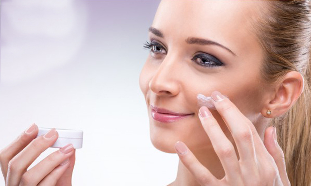 مرطوب کننده های مناسب برای پوست های خشک