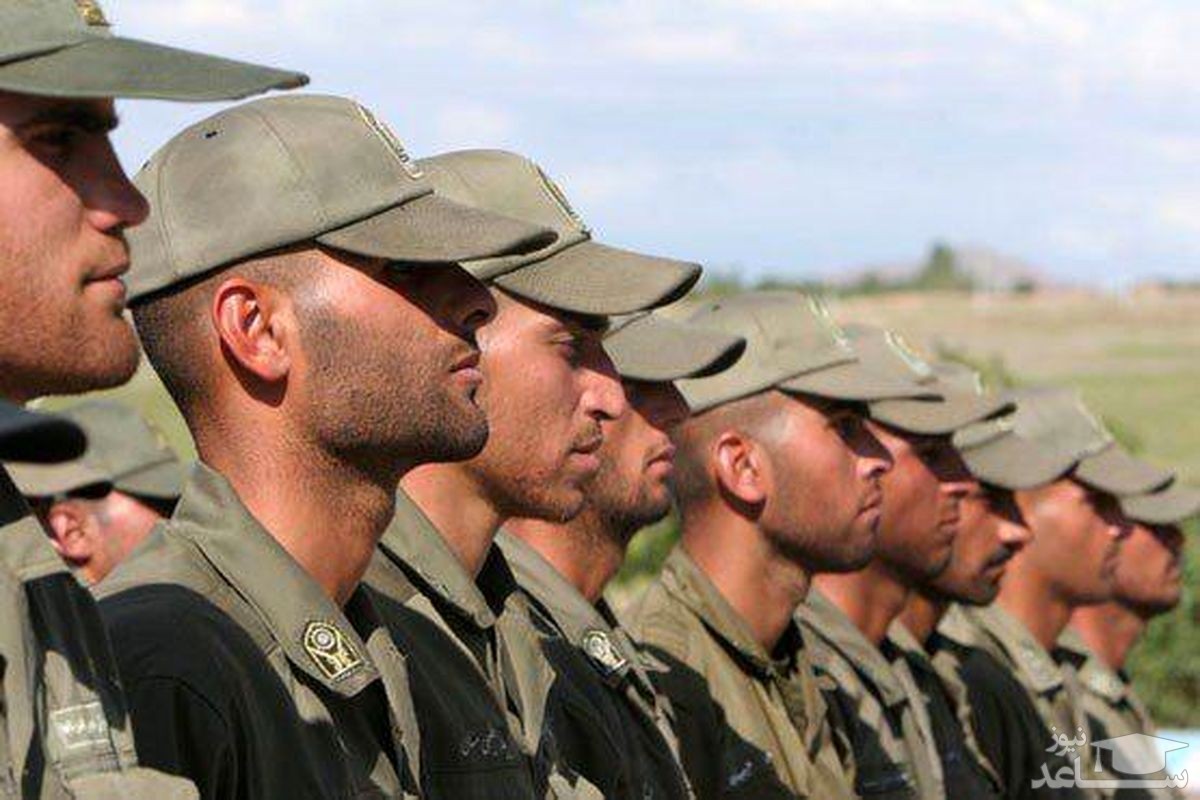 سفره افطاری فرماندهان انتظامی  با سربازان مدافع وطن در تبریز