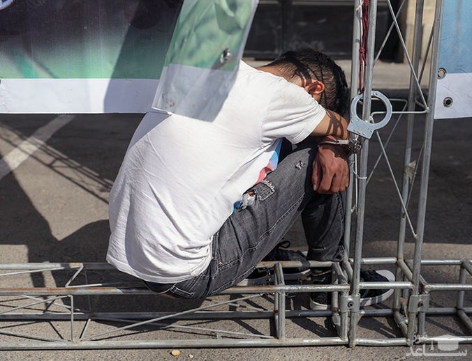 دختر 17 ساله تهرانی 5 روز در خانه شیطان زندانی بود! / مرد پلید در شهرری محاصره شد!