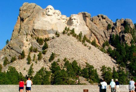 معرفی کوه راش‌ مور، از جاذبه های کشور آمریکا