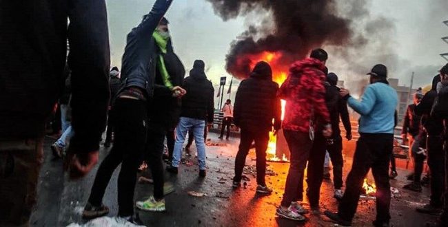 دریافت پول از خانواده کشته‌هایِ آبان تکذیب شد