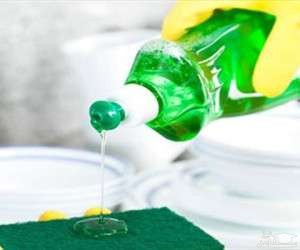 از بین بردن لکه های سخت با مایع ظرفشویی