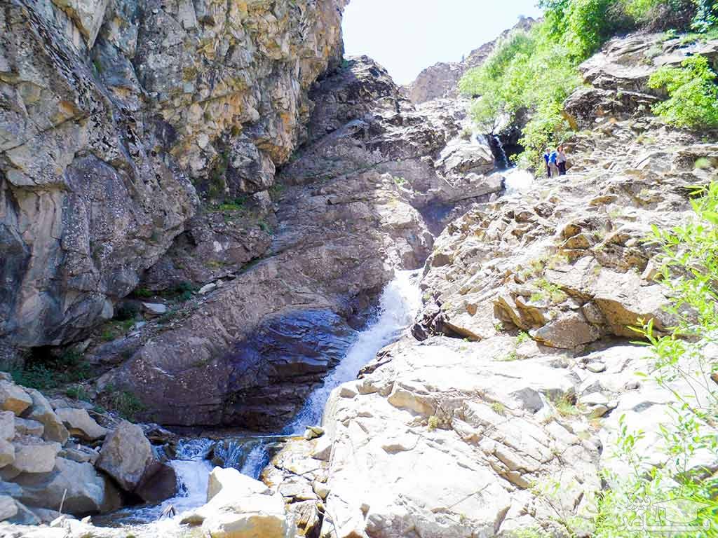 معرفی آبشار ایگل در دامنه کوه توچال