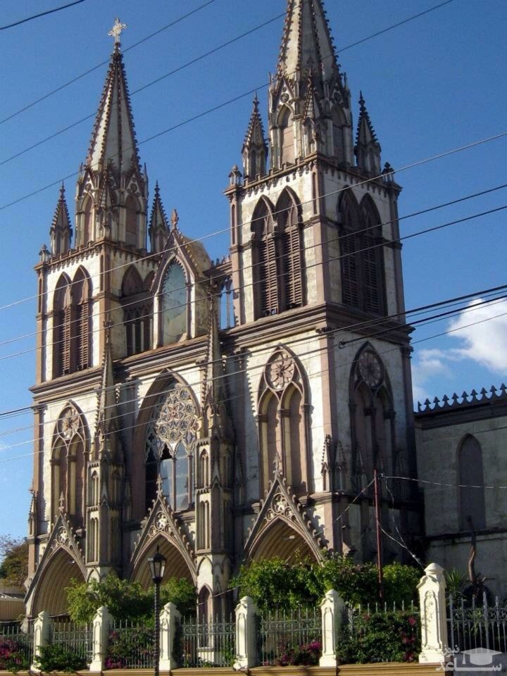 کلیسا Basilica Sagrado Corazon de Jesus