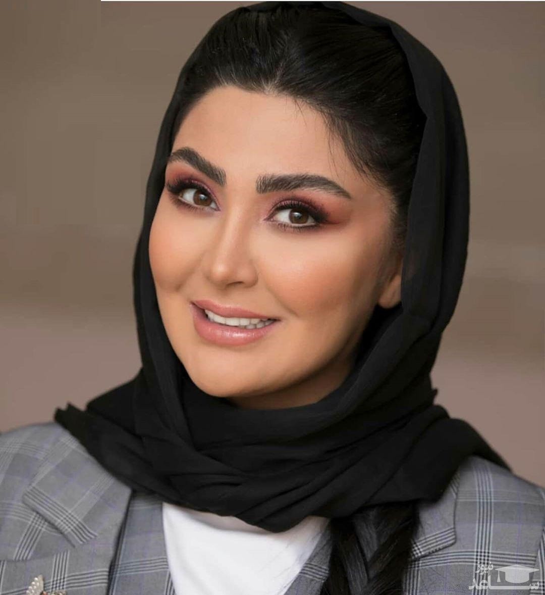 سلفی مریم معصومی در خودرو