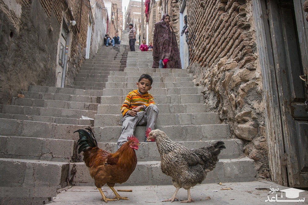 آن سوی شهر ، سیگار کشیدن کودکان ۵ ساله  ...