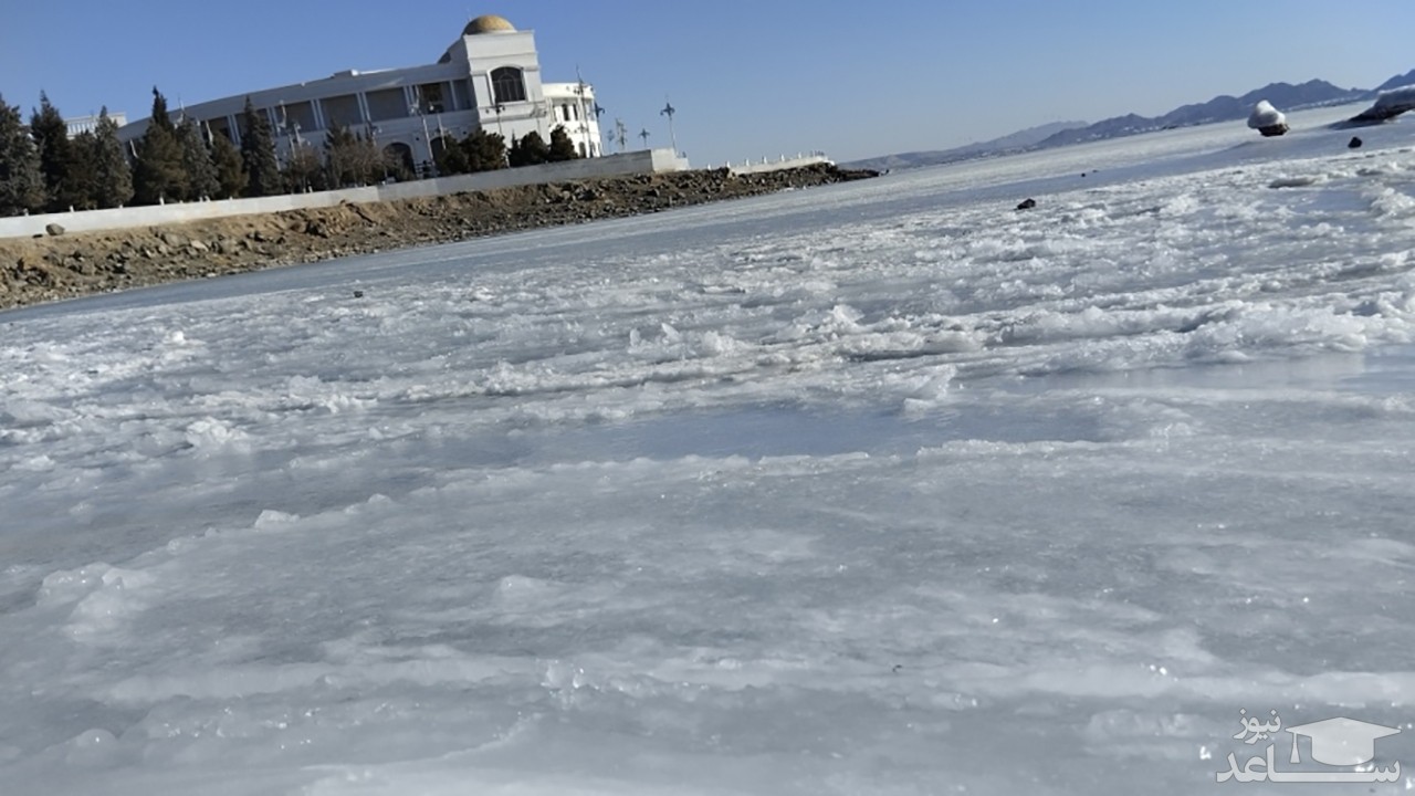 دریای خزر یخ زد! + فیلم