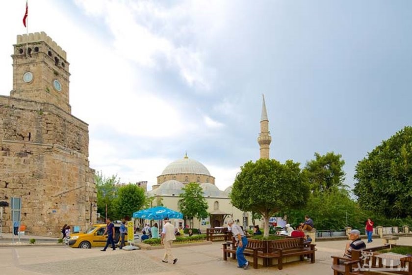 برج ساعت آنتالیا