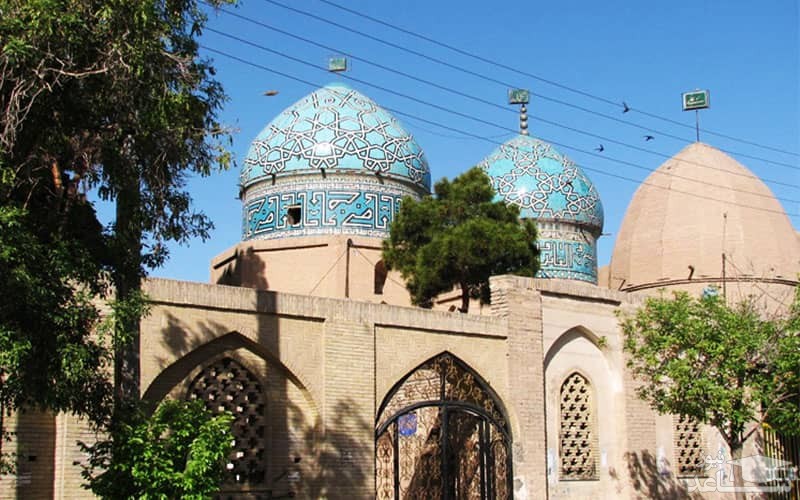 در مورد آرامگاه مشتاقیه کرمان چه می دانید؟