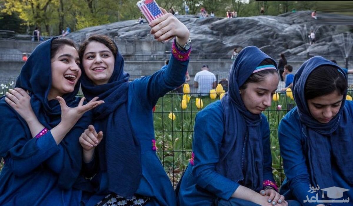 قوانین عجیب طالبان برای مردم/ استفاده گوشی‌ دوربین‌دار برای زنان ممنوع شد!
