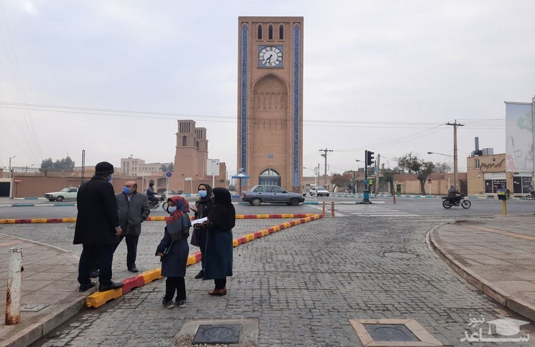 آشنایی با میدان ساعت یزد