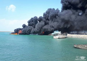 آتش گرفتن ۴ لنج باری و ماهیگیری در بندرجاسک +فیلم