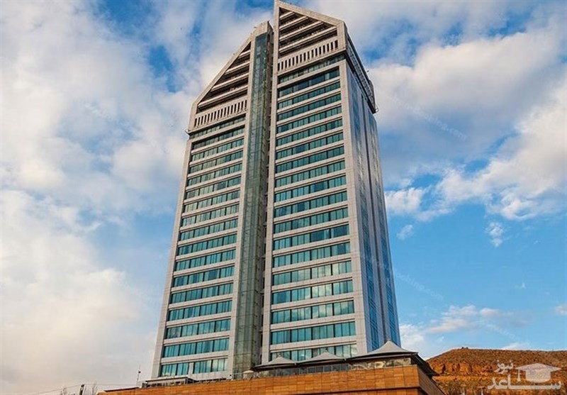 ماجرای سیلی خوردن کارگر هتل چمران شیراز چه بود؟ +فیلم