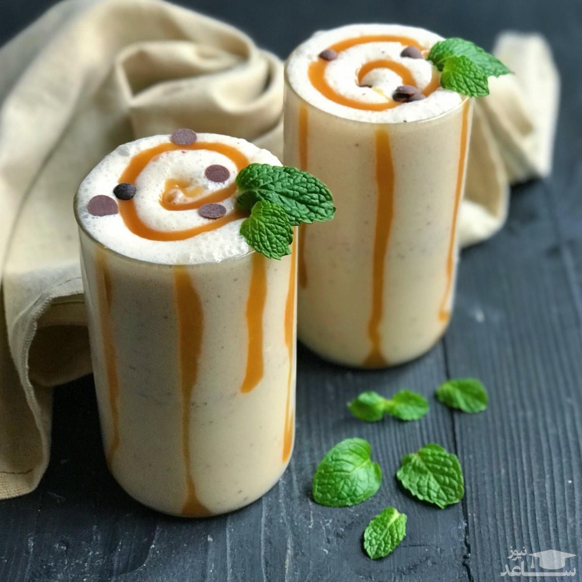 طرز تهیه میلک شیک موز و کارامل